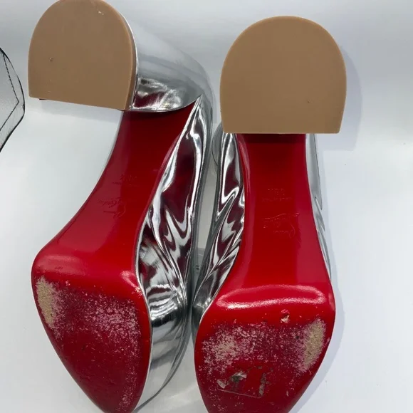 Christian Louboutin Silver Movida Strap Patent Leather Platform Pumps Sz 38 - Picture 6 of 6